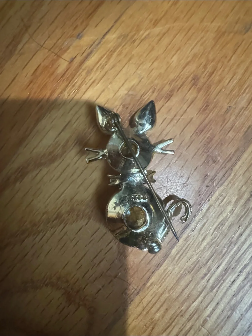 Green Crystal Cat Brooch - Unbranded